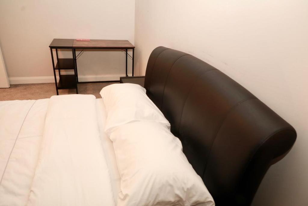 Lovely 2- Bedroom Apartment In Belfast Exteriör bild